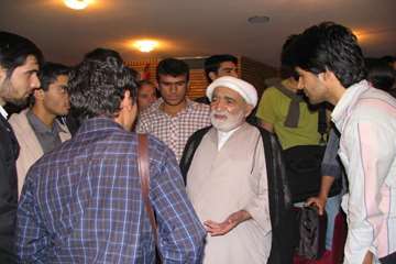 صحبت با دانشجویان در مراسم روز دانشجو  تالار شیخ مفید دانشگاه قم